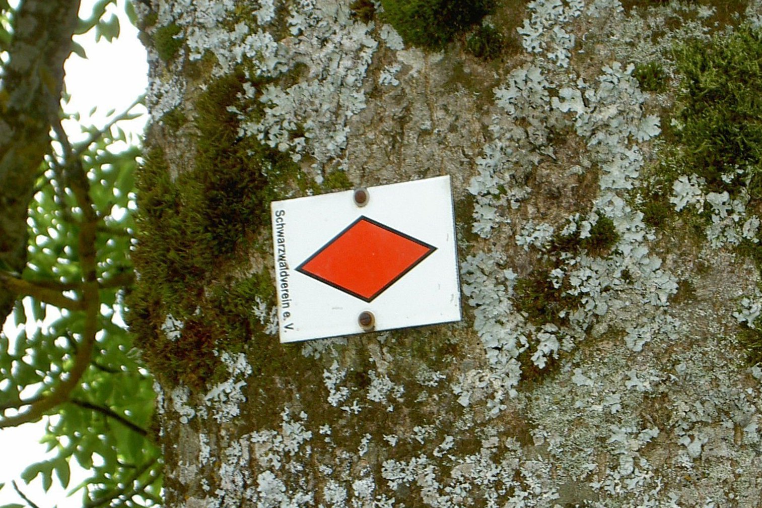 Wegezeichen vom Westweg